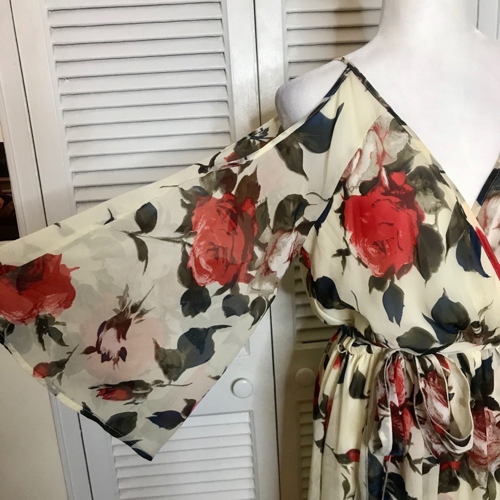 EUC Miss Avenue Flowy Floral Dress - L - Picture 3 of 6